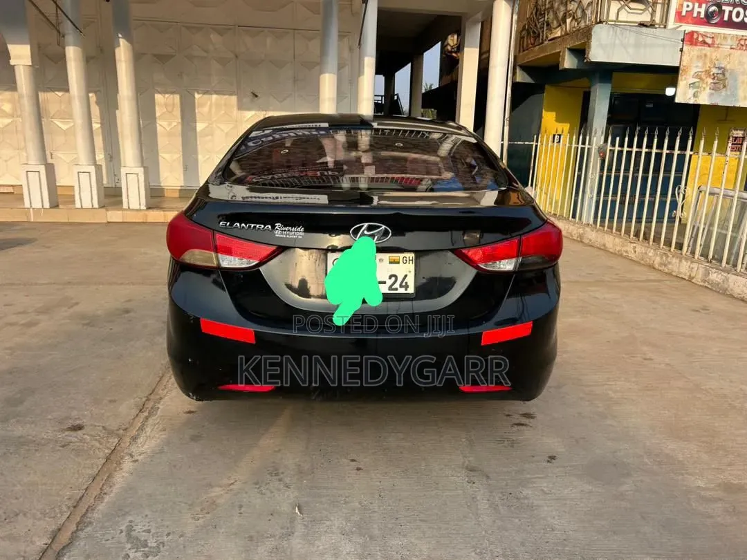 Hyundai Elantra 2012 Black
