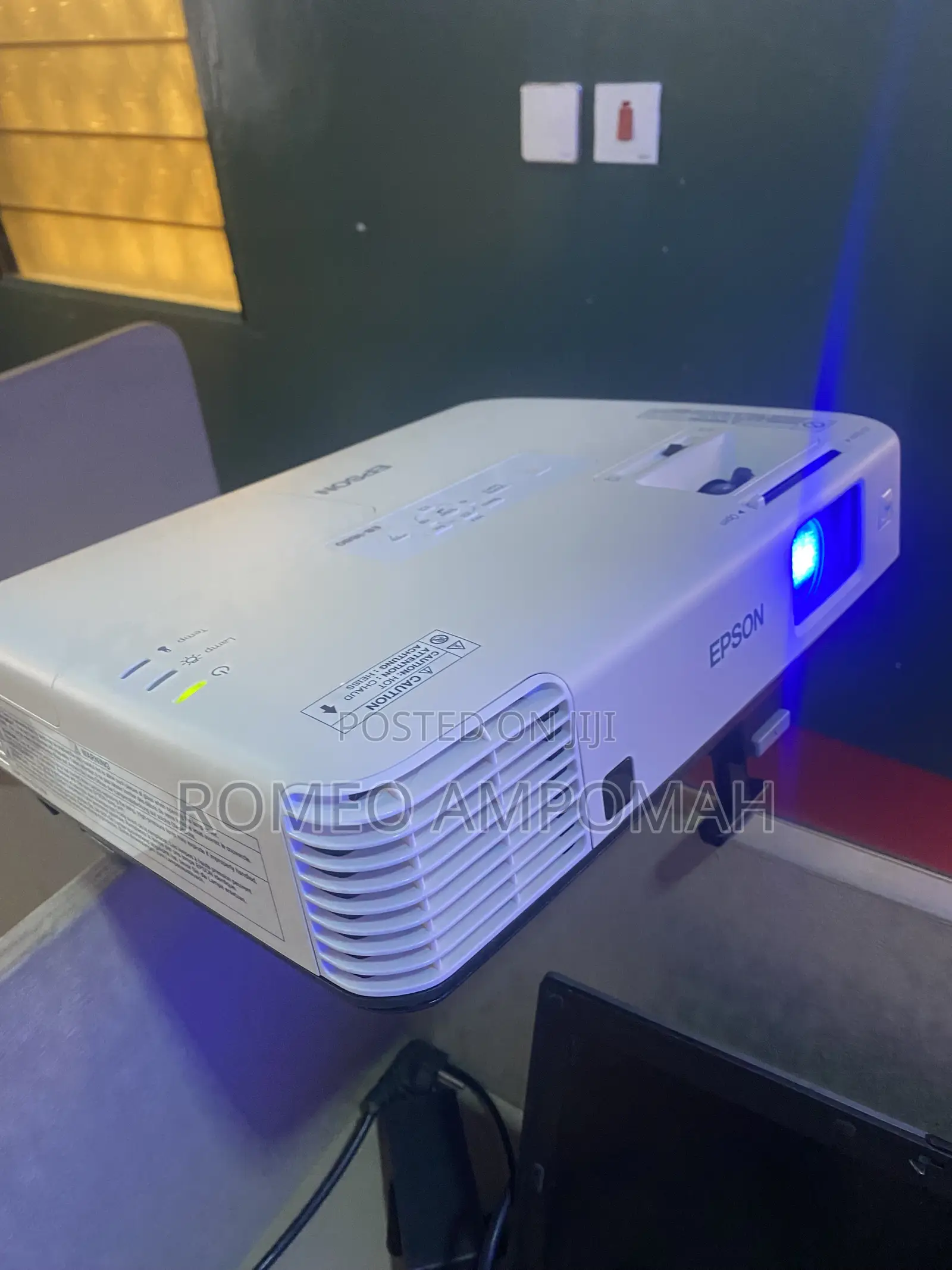 Epson Projector EB 1880 Outdoor Projector With High Lumen