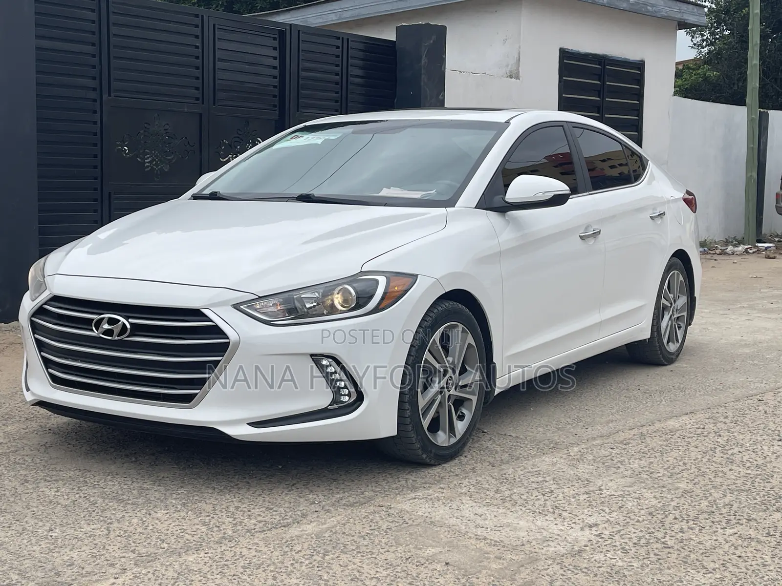 Hyundai Elantra 2017 White