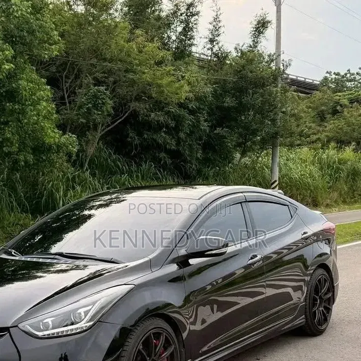 Hyundai Elantra 2012 Black