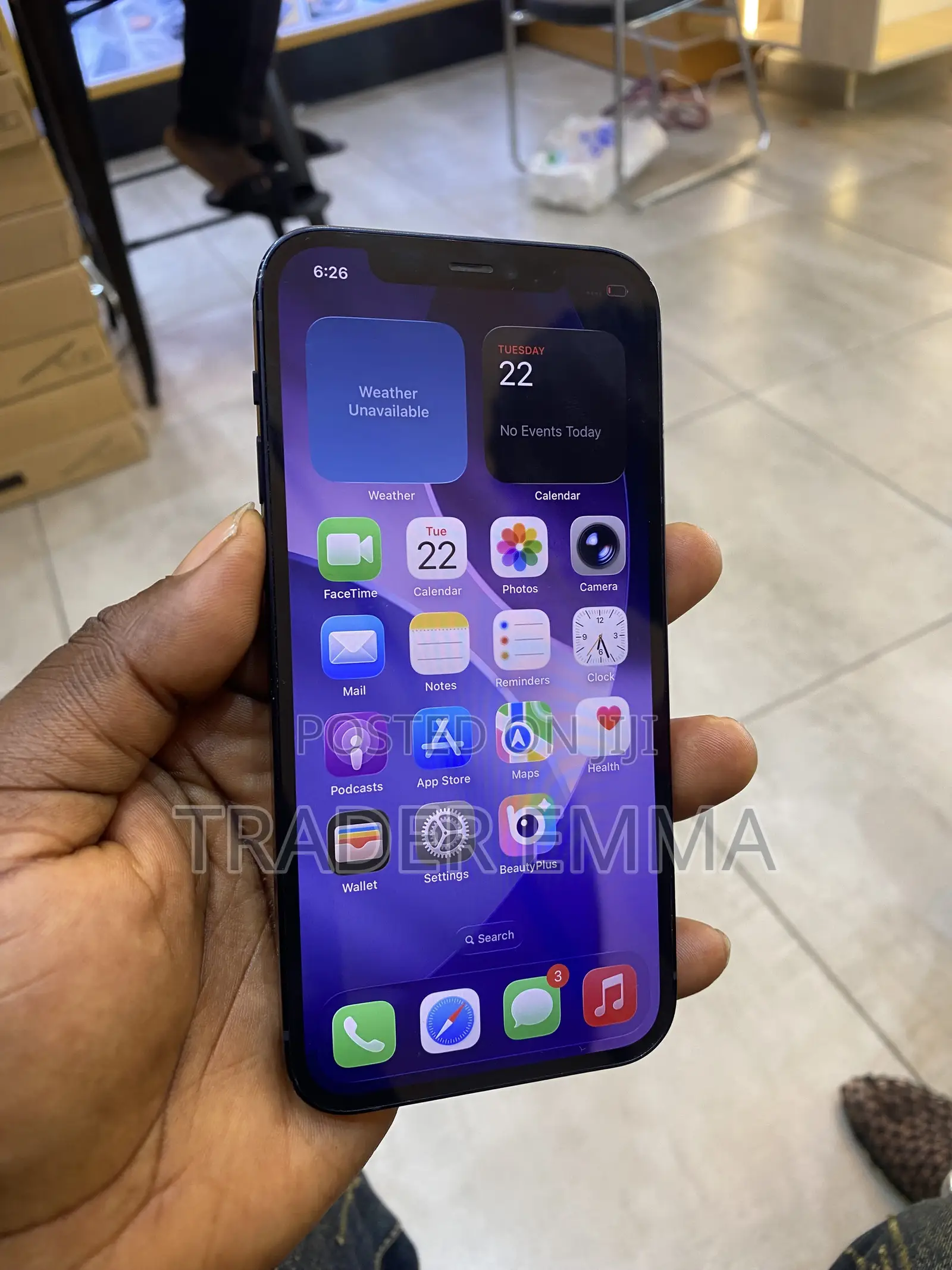 Apple iPhone 12 64 GB Black
