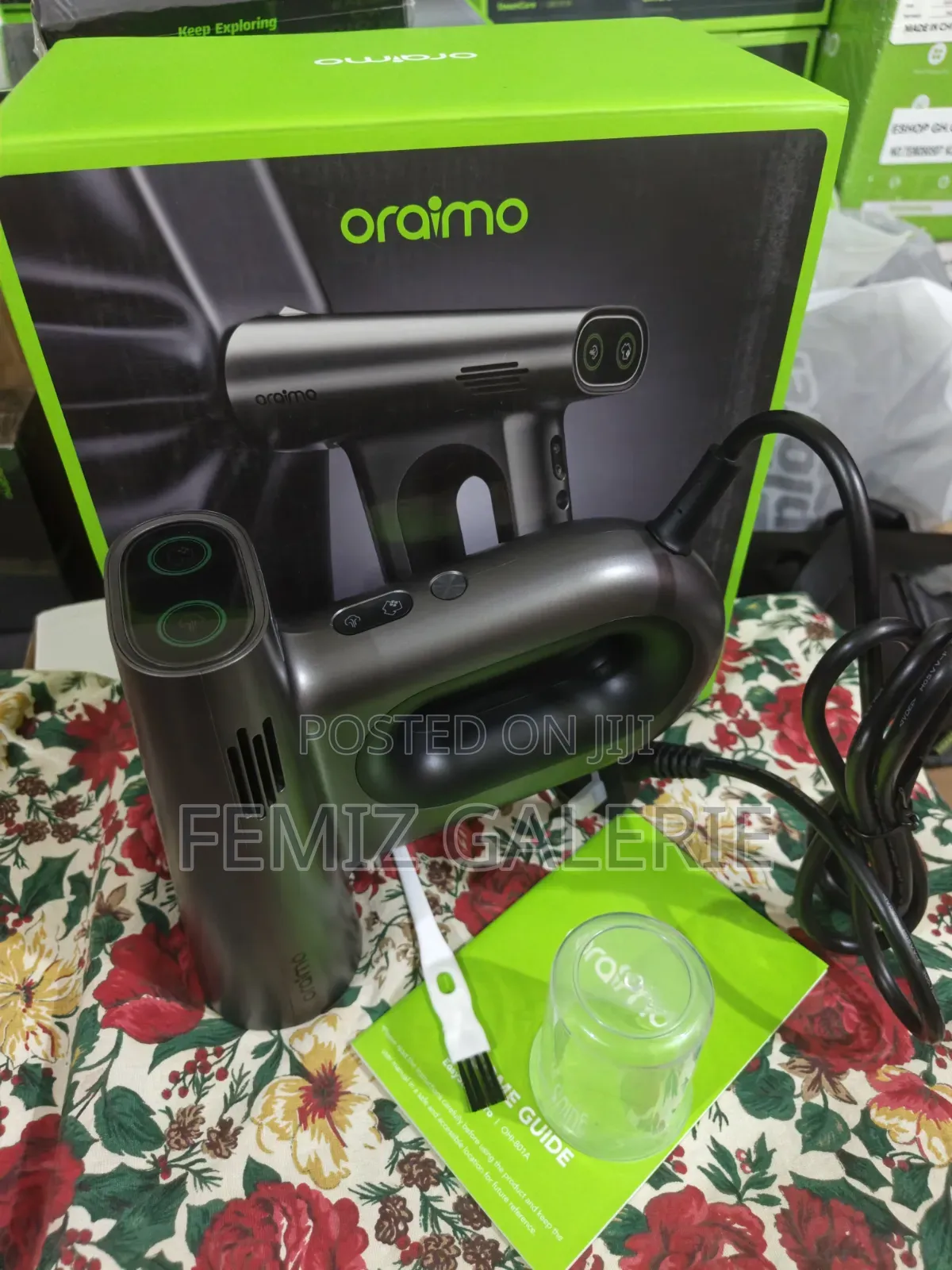Oraimo EasySteam Pro Self-Attaching Portable Handheld Garment Steamer