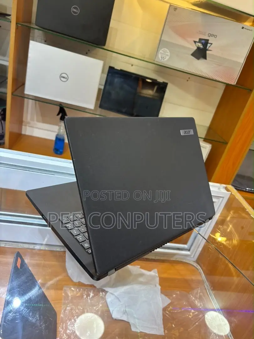 Laptop Acer TravelMate P2 15 8GB Intel Core i5 SSD 256GB