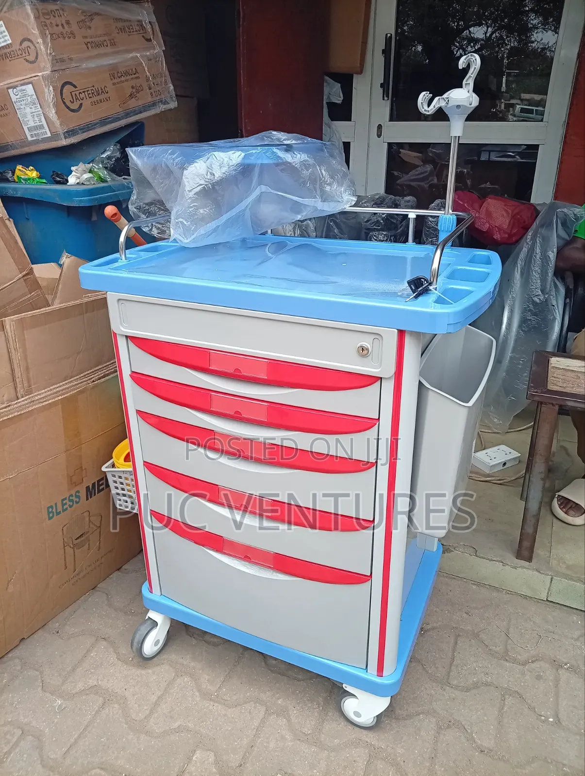 Emergency Trolley