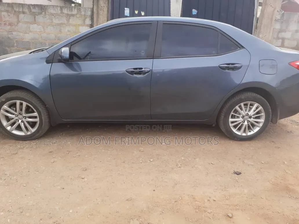 Toyota Corolla 2014 Gray
