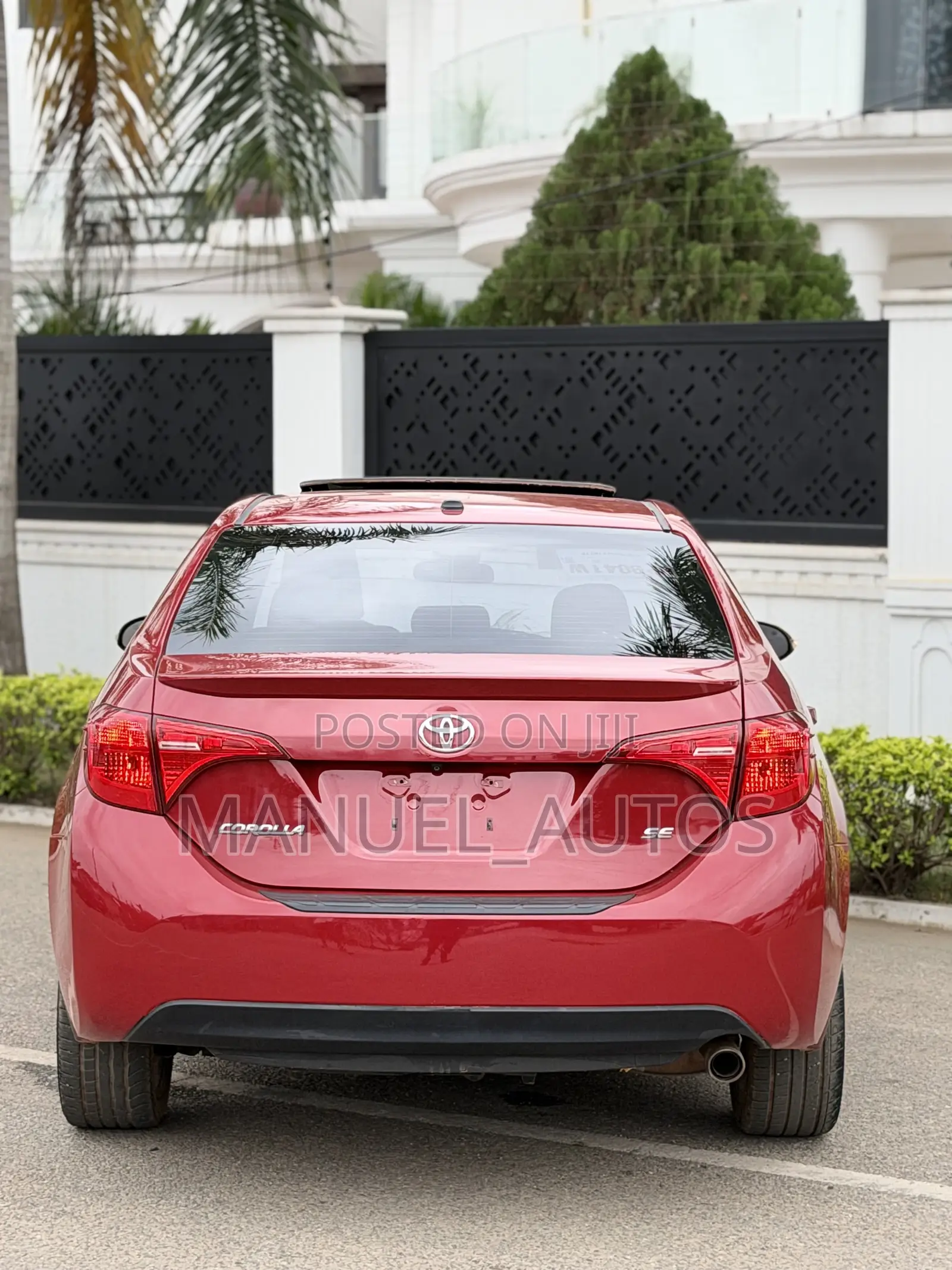 Toyota Corolla SE 4dr Sedan (1.8L 4cyl CVT) 2017 Red