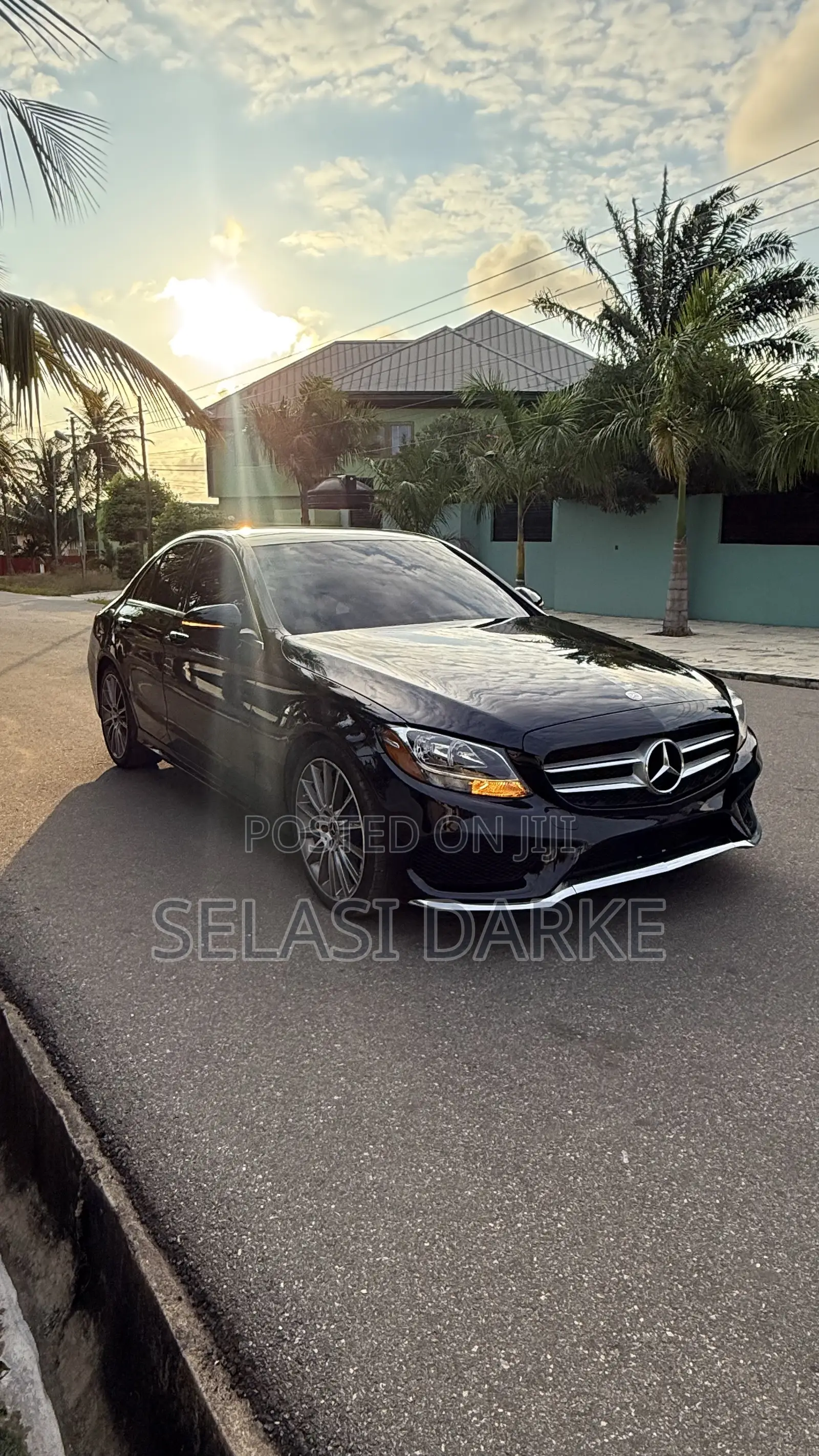 Mercedes-Benz C300 Luxury 4matic Sedan AWD (2.0L 4cyl 7A) 2017 Blue