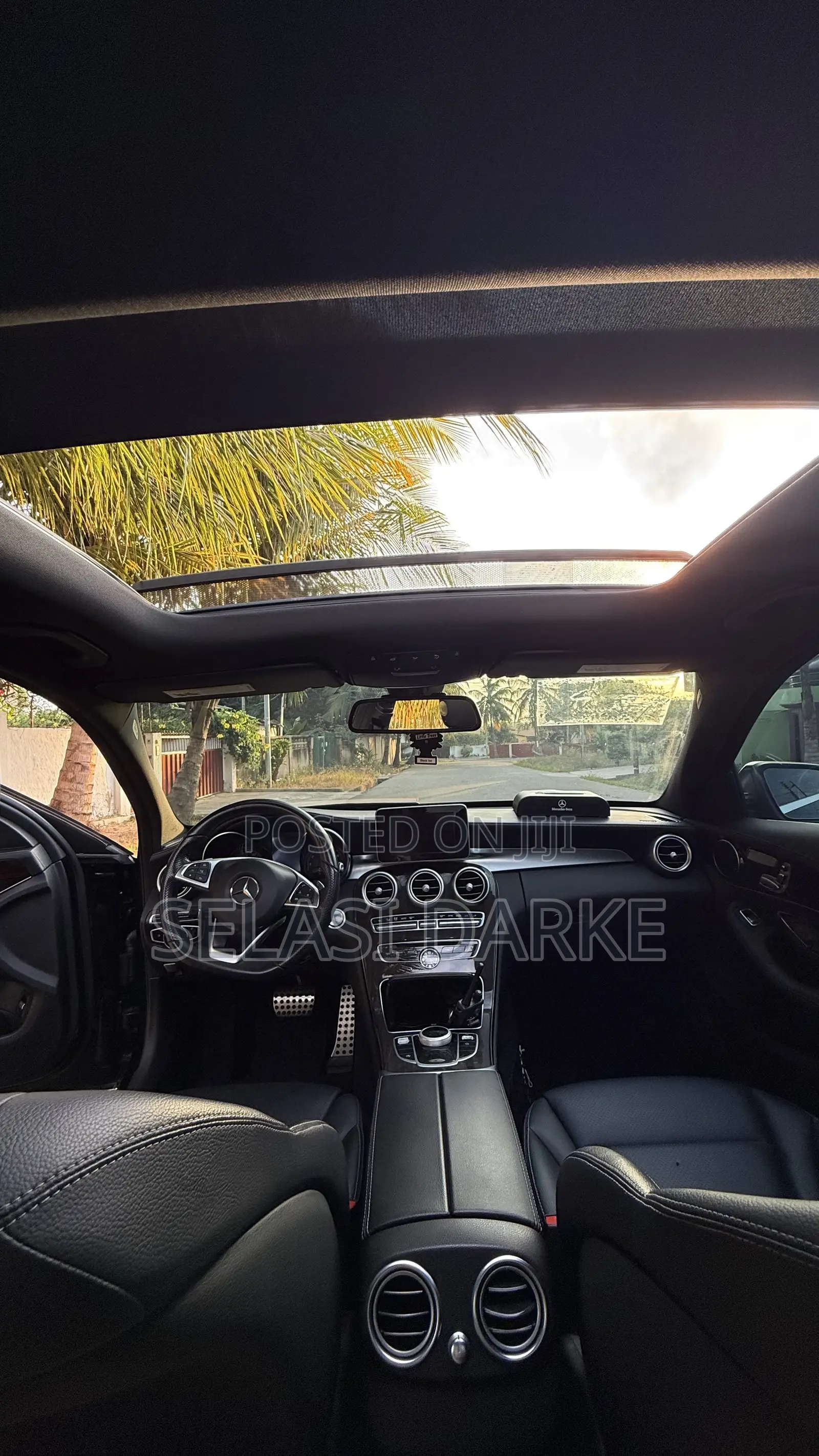 Mercedes-Benz C300 Luxury 4matic Sedan AWD (2.0L 4cyl 7A) 2017 Blue