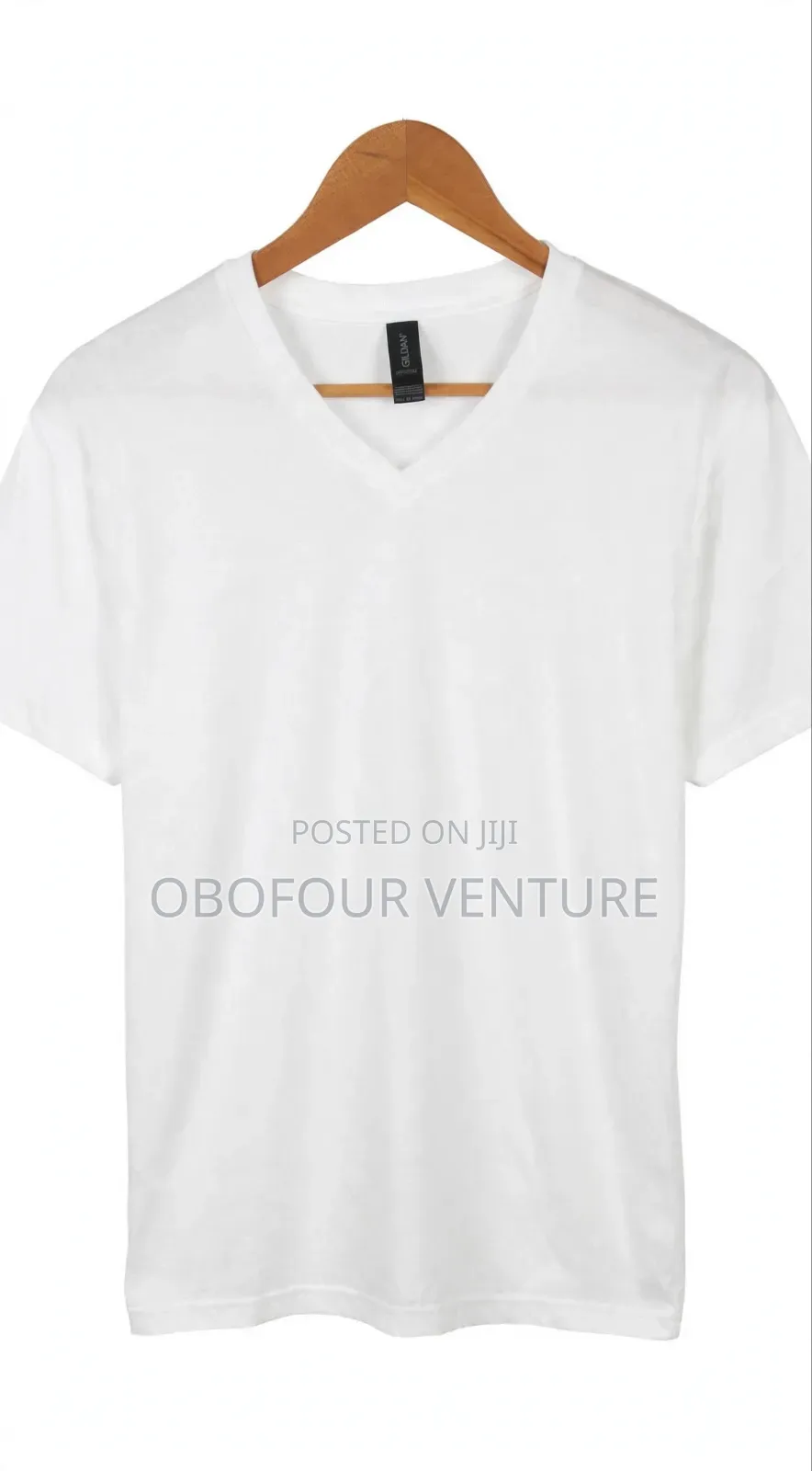 GILDAN v-Neck. Quality Tees >>Looking for That Clean VNTS