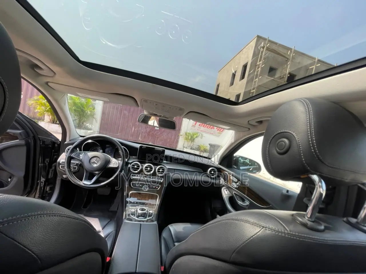 Mercedes-Benz C300 2017 Black