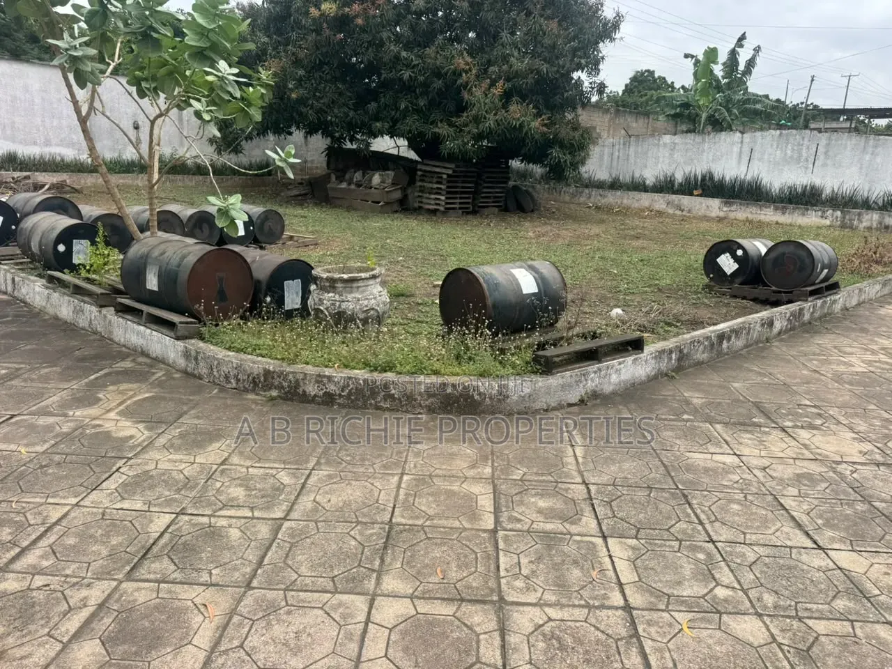 2 Plot of Land for Sale at Dzorwulu