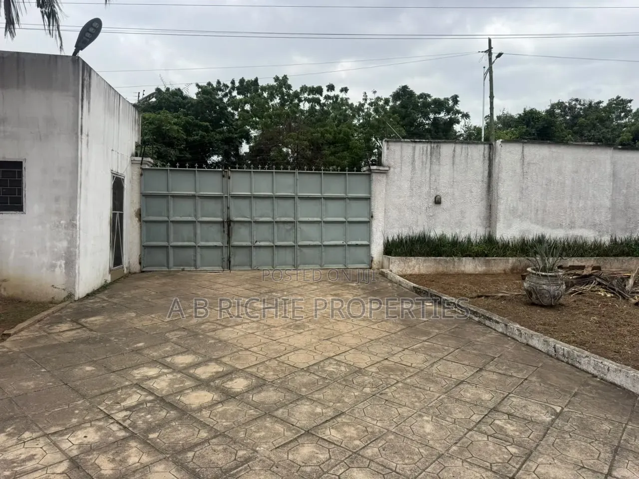 2 Plot of Land for Sale at Dzorwulu