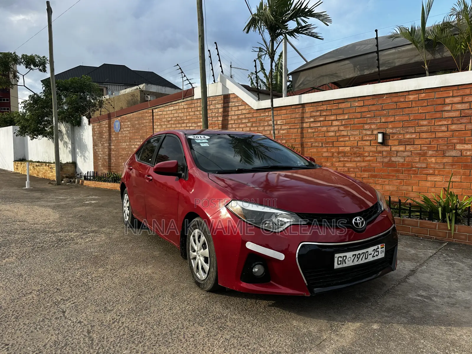 Toyota Corolla LE 4dr Sedan (1.8L 4cyl CVT) 2016 Red