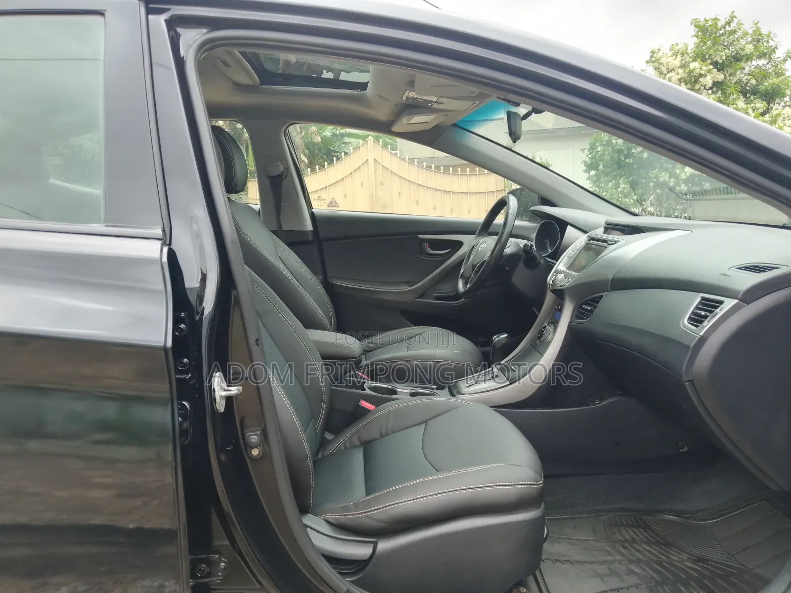 Hyundai Elantra Limited Sedan FWD (1.8L 4cyl 6A) 2013 Black