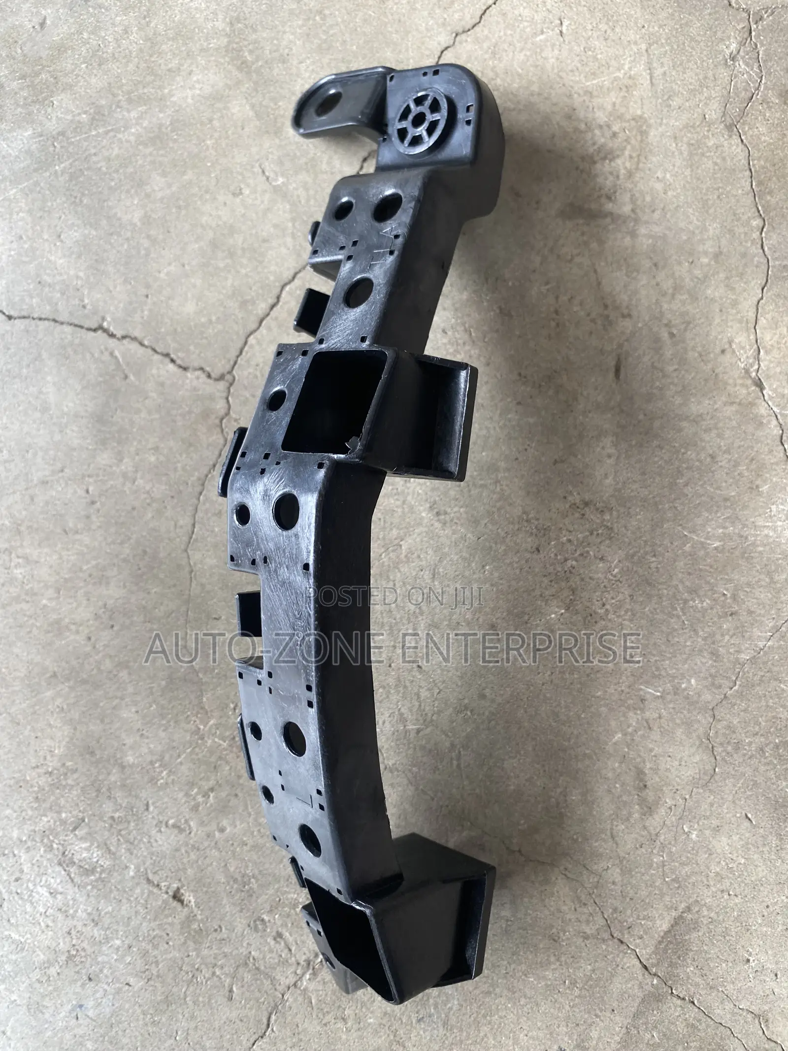 Honda CRV 2017 2018 2019 2020 2021 2022 Fender Locker/Fender Bracket