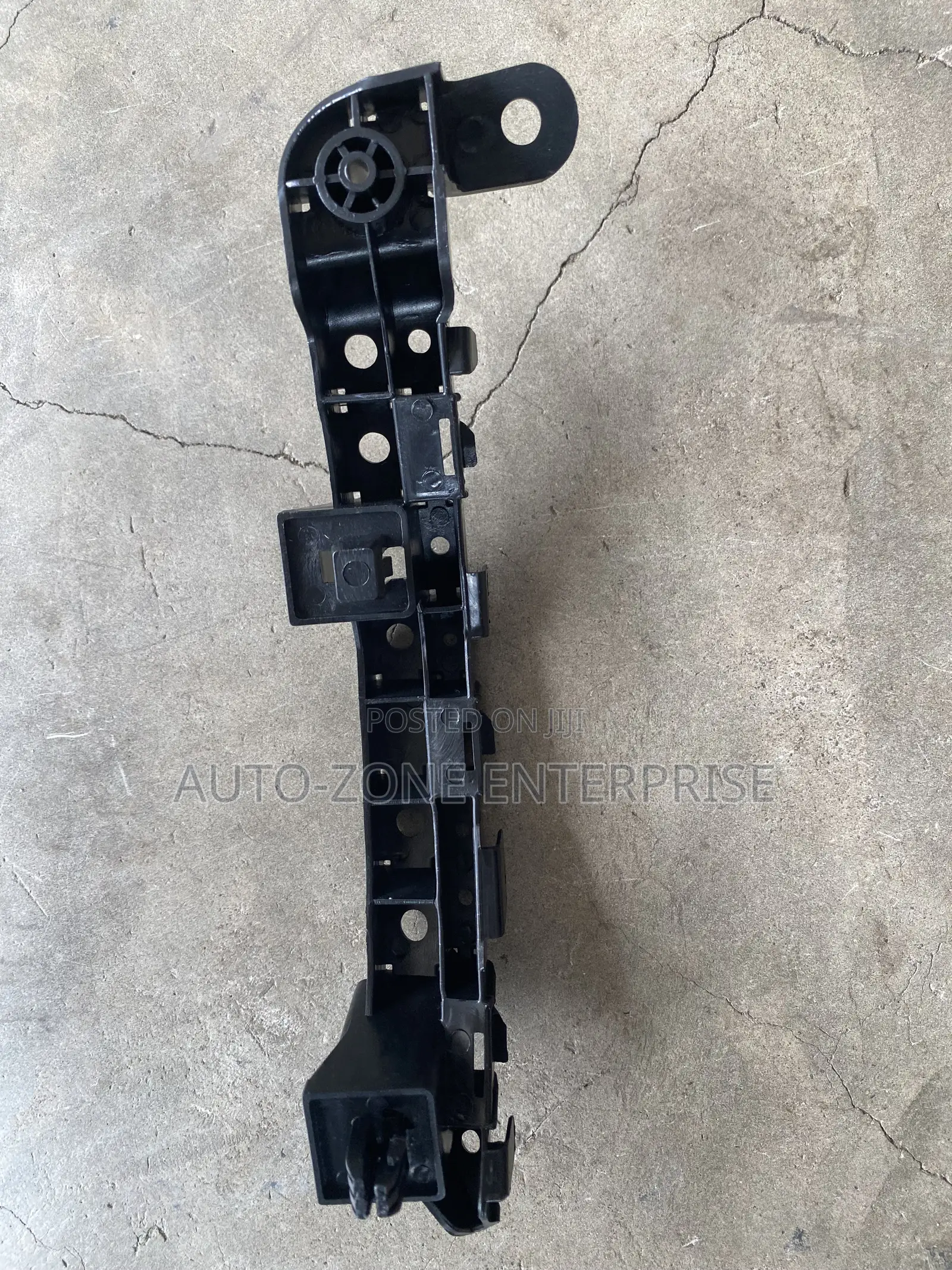 Honda CRV 2017 2018 2019 2020 2021 2022 Fender Locker/Fender Bracket