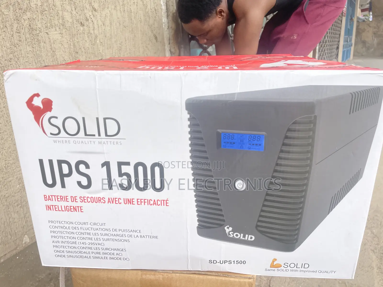 Euphuism Solid 1500VA UPS Device