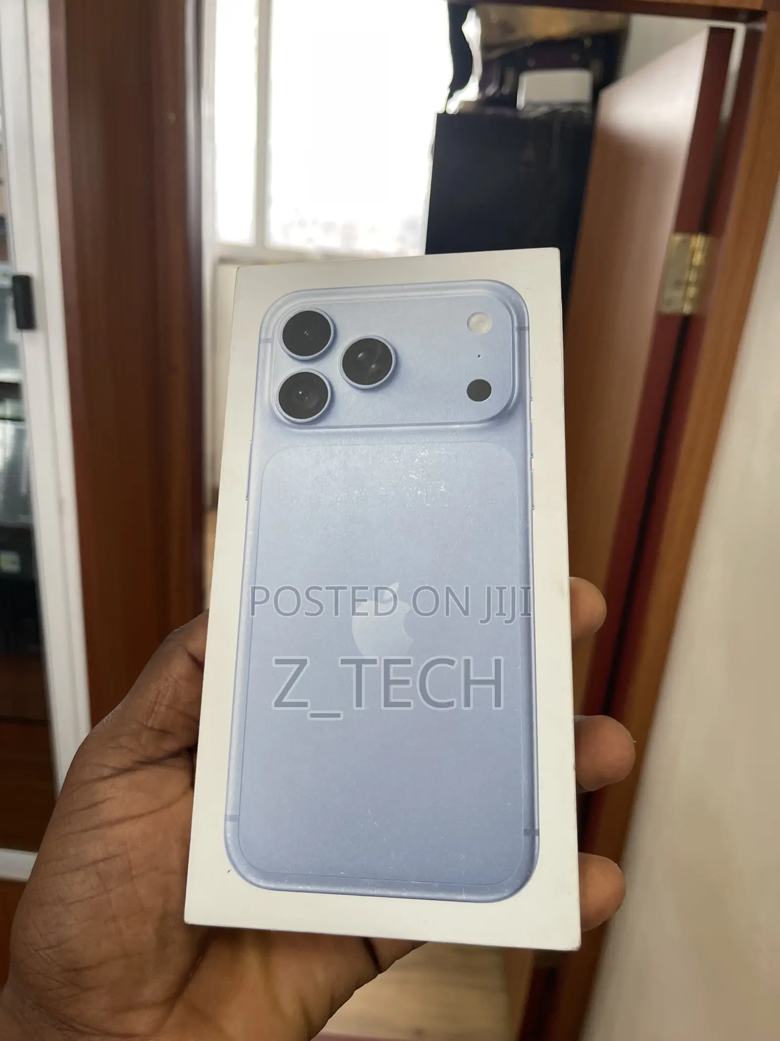 New Apple iPhone 18 Pro Max 256 GB Blue