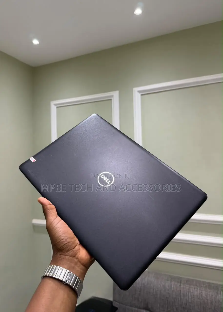 Laptop Dell Latitude 3490 8GB Intel Core i5 SSD 256GB