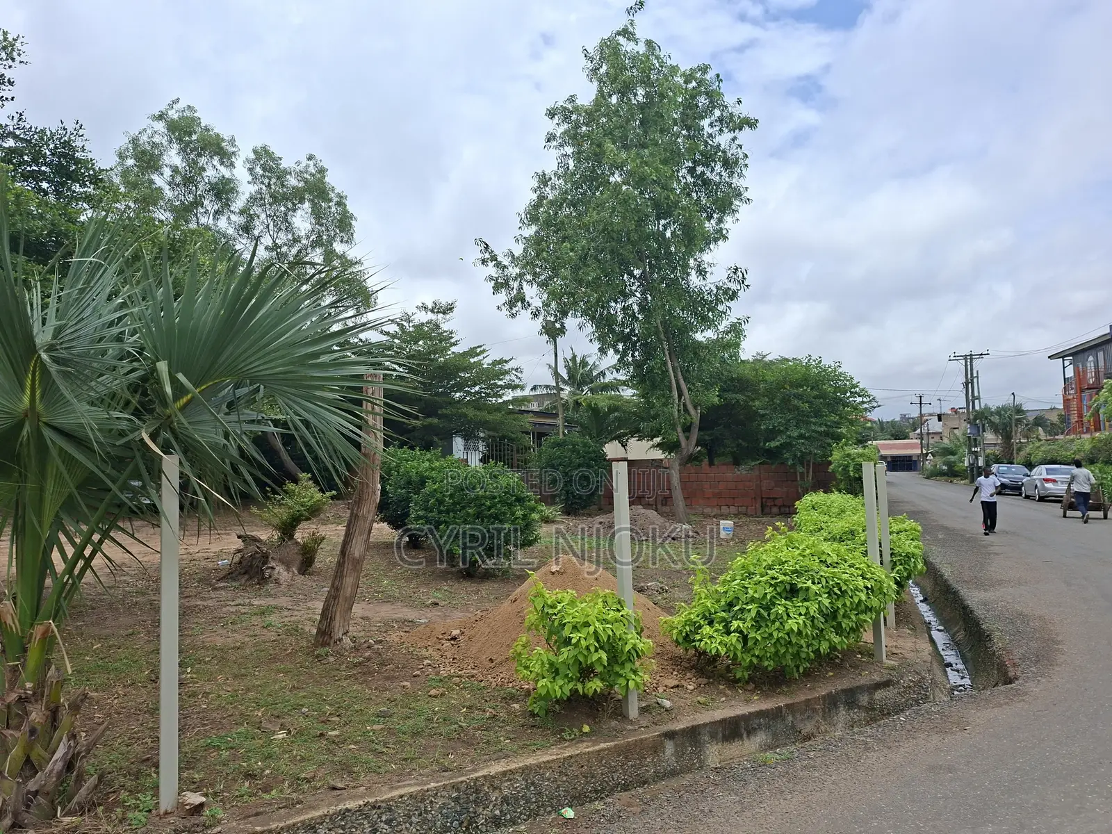 5bdrm House in Mmpeasem, East Legon for Sale @ 1.3 Million USD