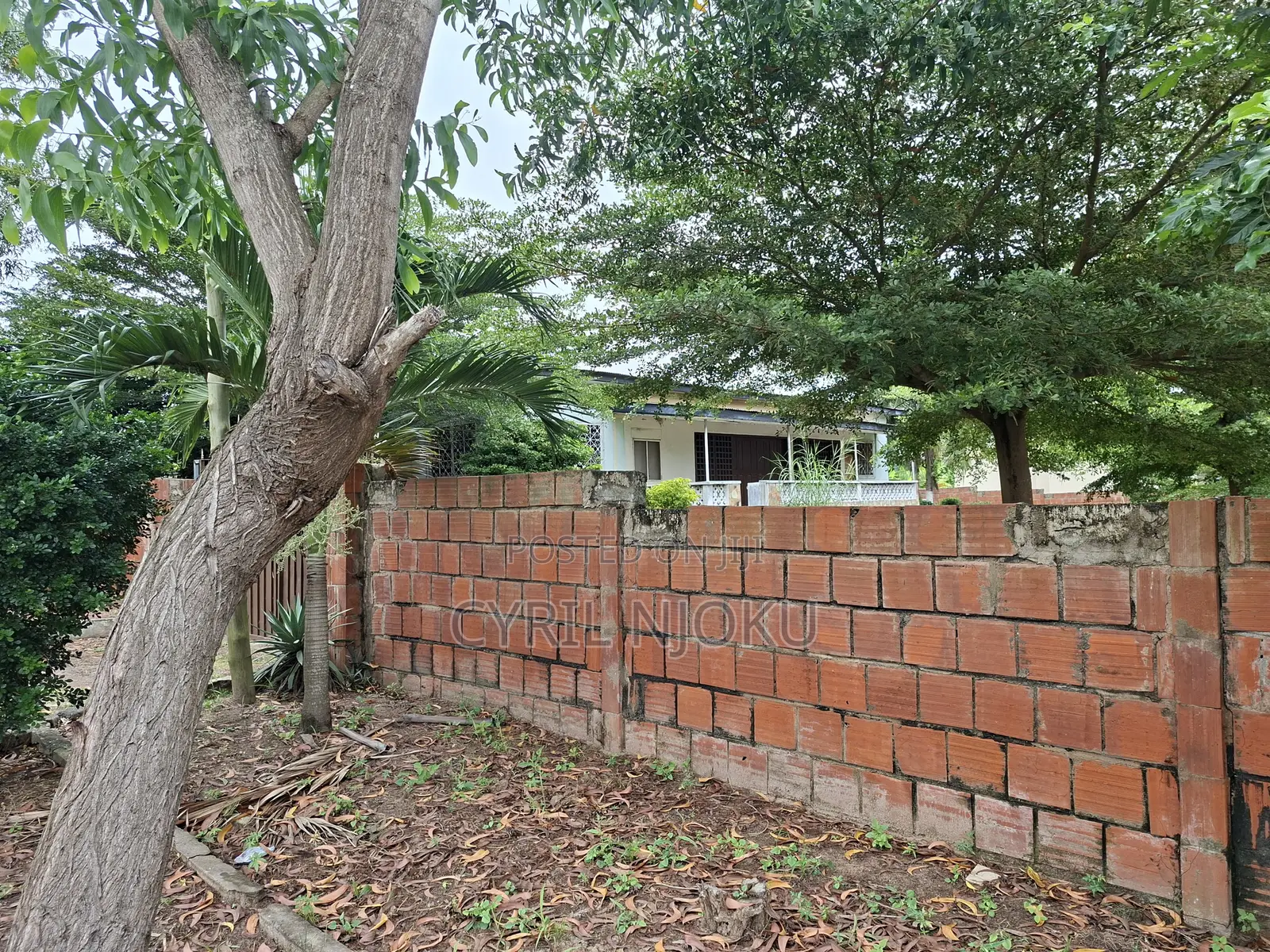5bdrm House in Mmpeasem, East Legon for Sale @ 1.3 Million USD