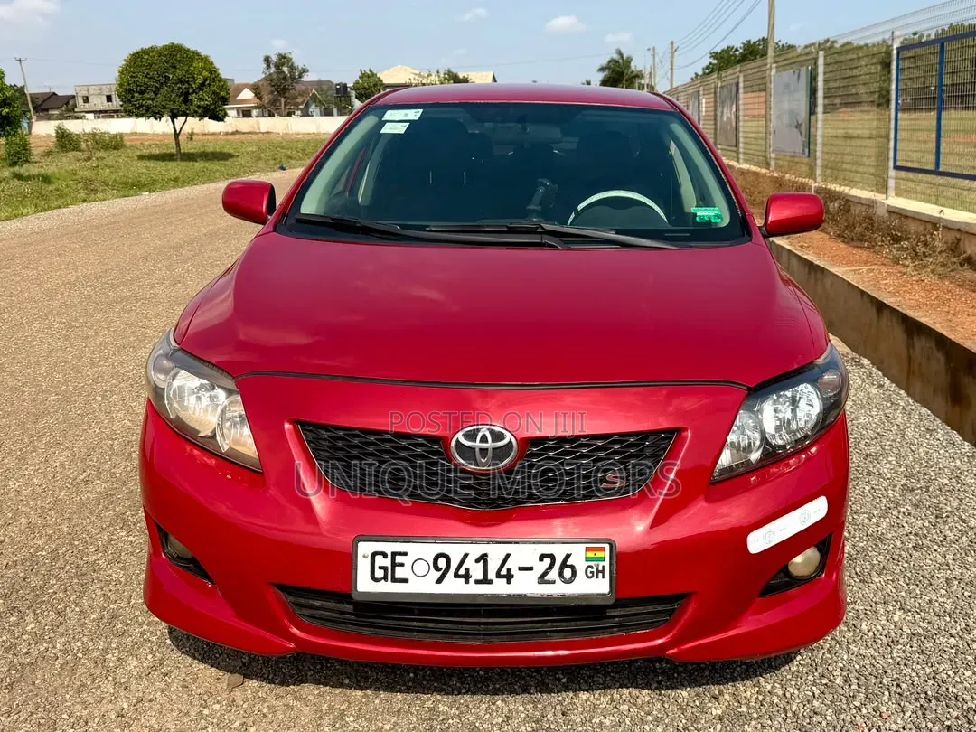 Toyota Corolla 2011 Red