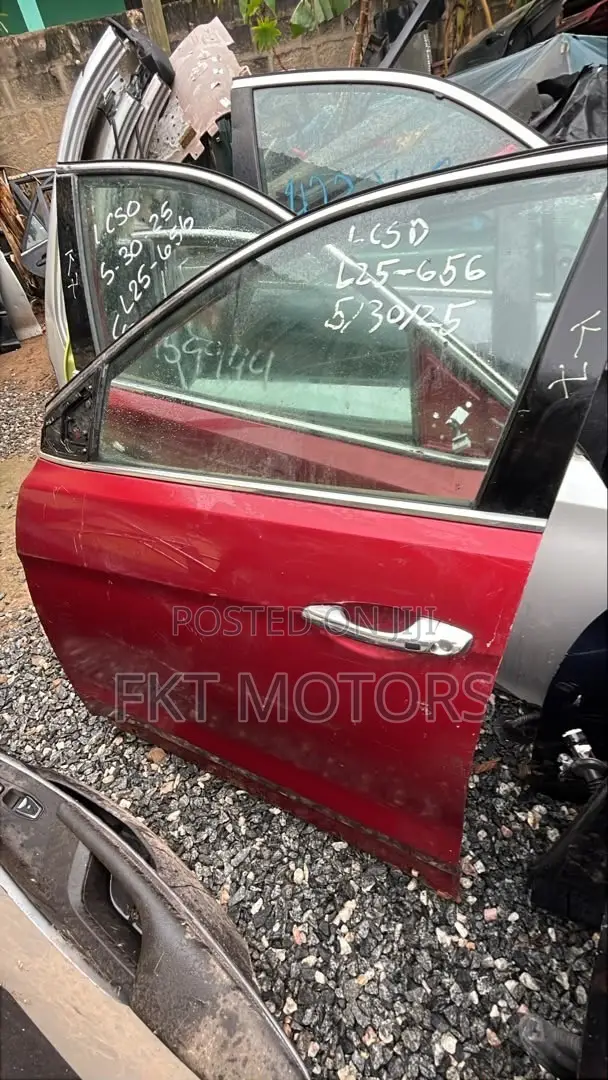 Hyundai Santa Fe Doors Set 2016,2017,2018,2019