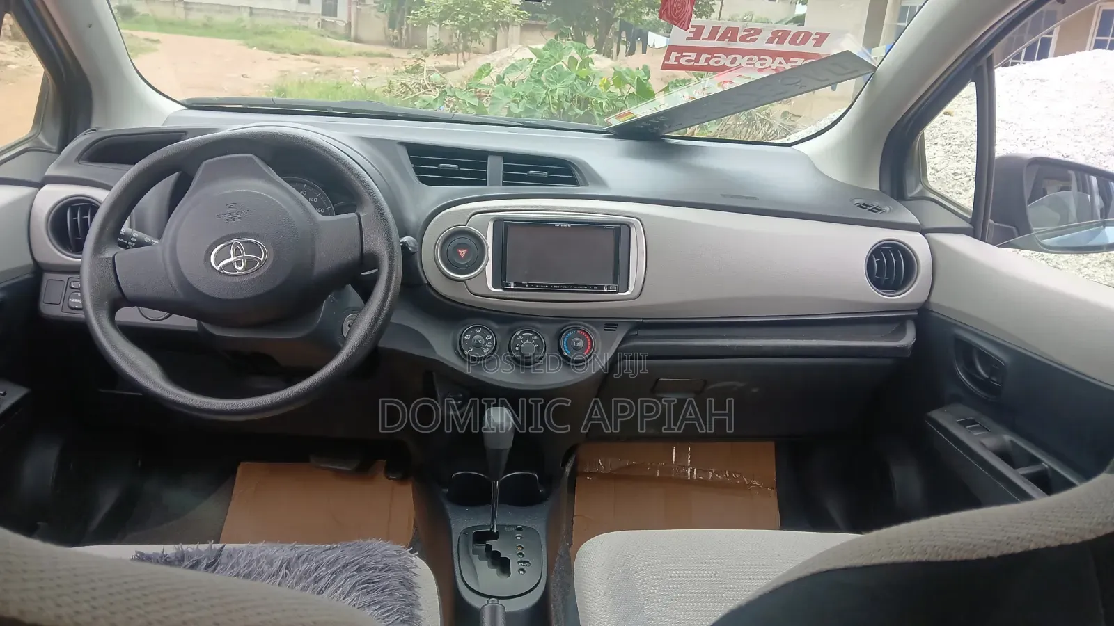 Toyota Vitz 1.3 AWD 5dr 2014