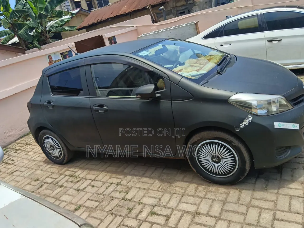 Toyota Vitz 2012 Black