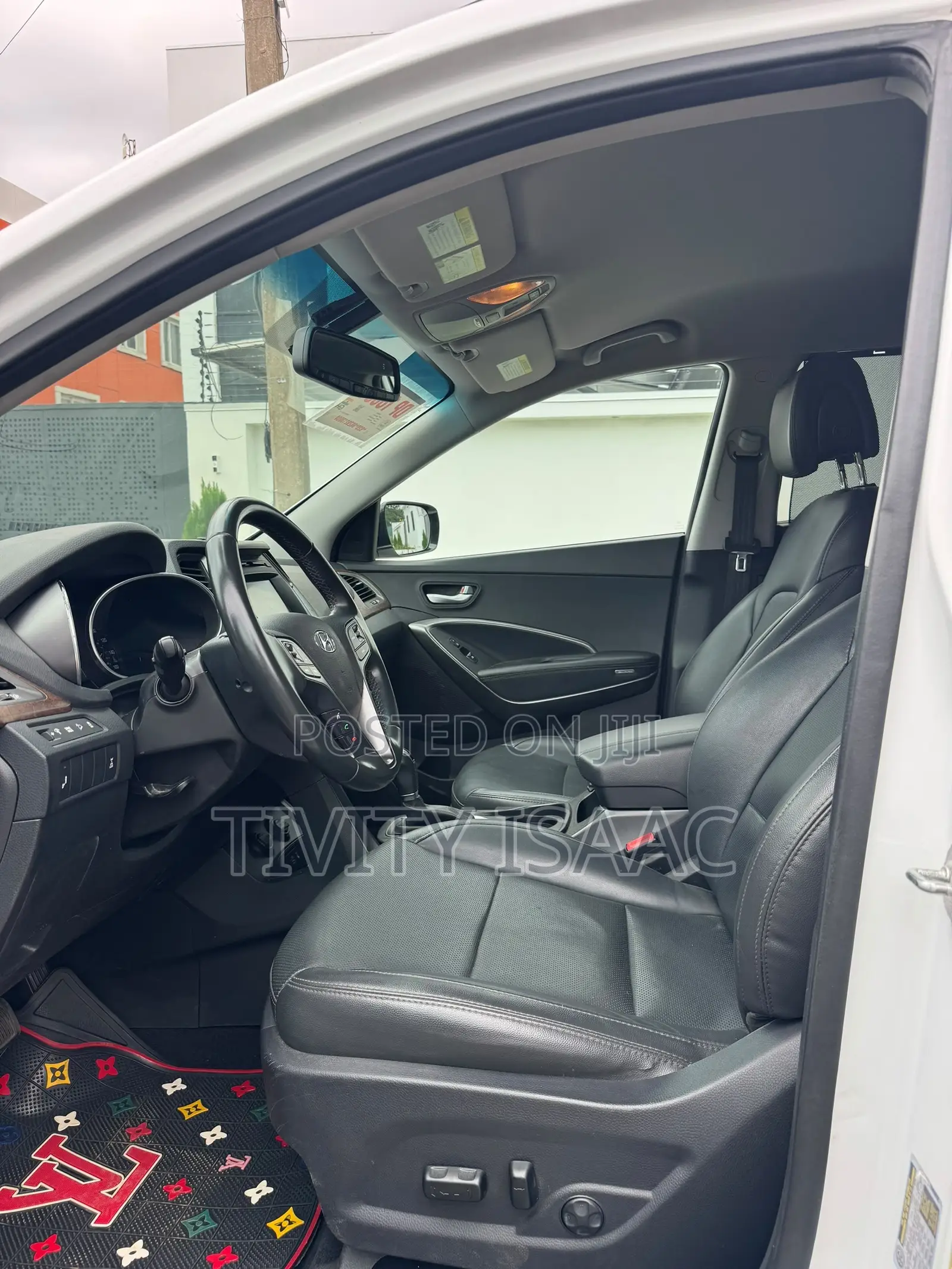 Hyundai Santa Fe SE AWD 2018 White