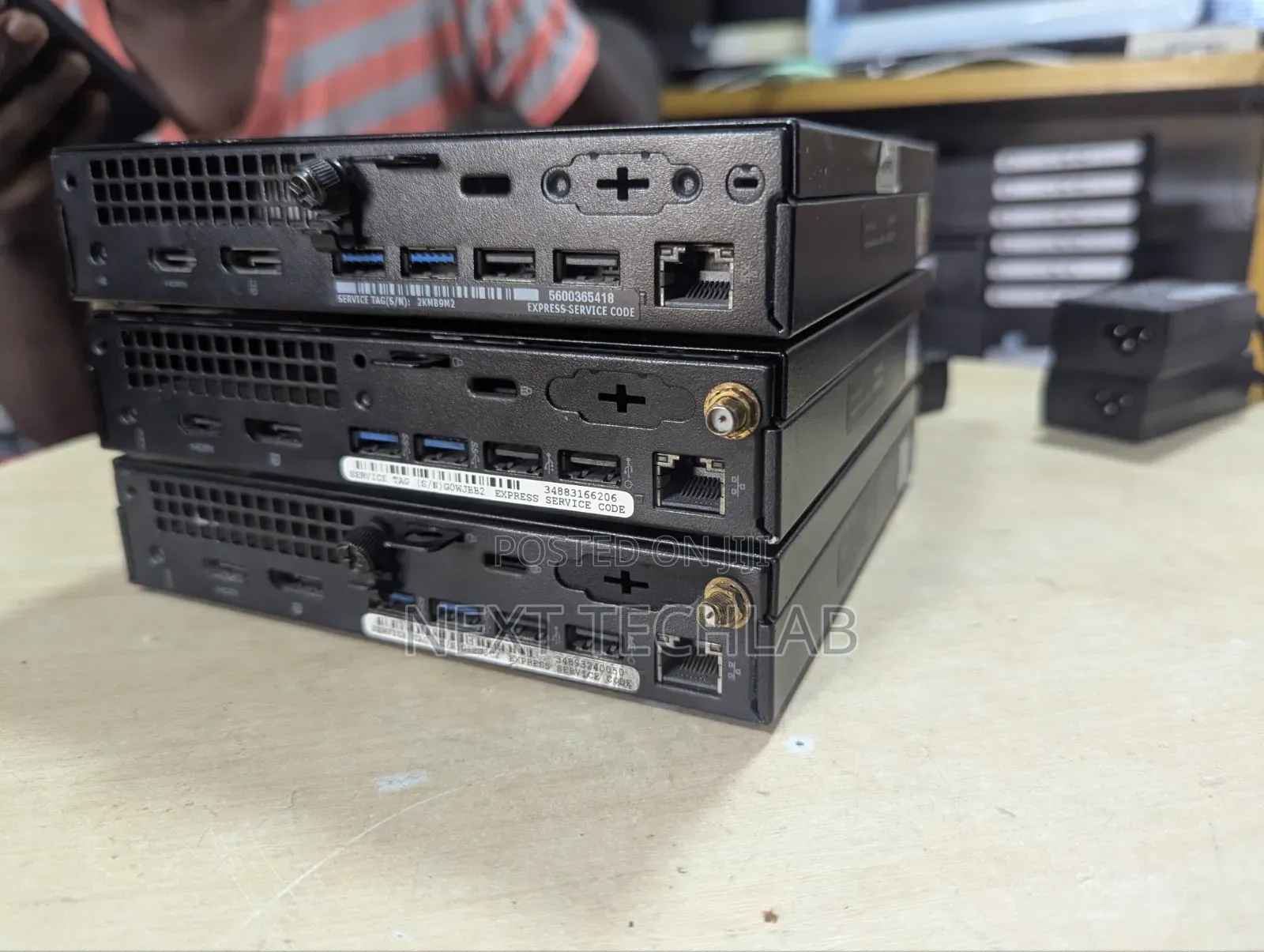 Desktop Computer Dell OptiPlex 7060 8GB Intel Core i7 SSD 256GB