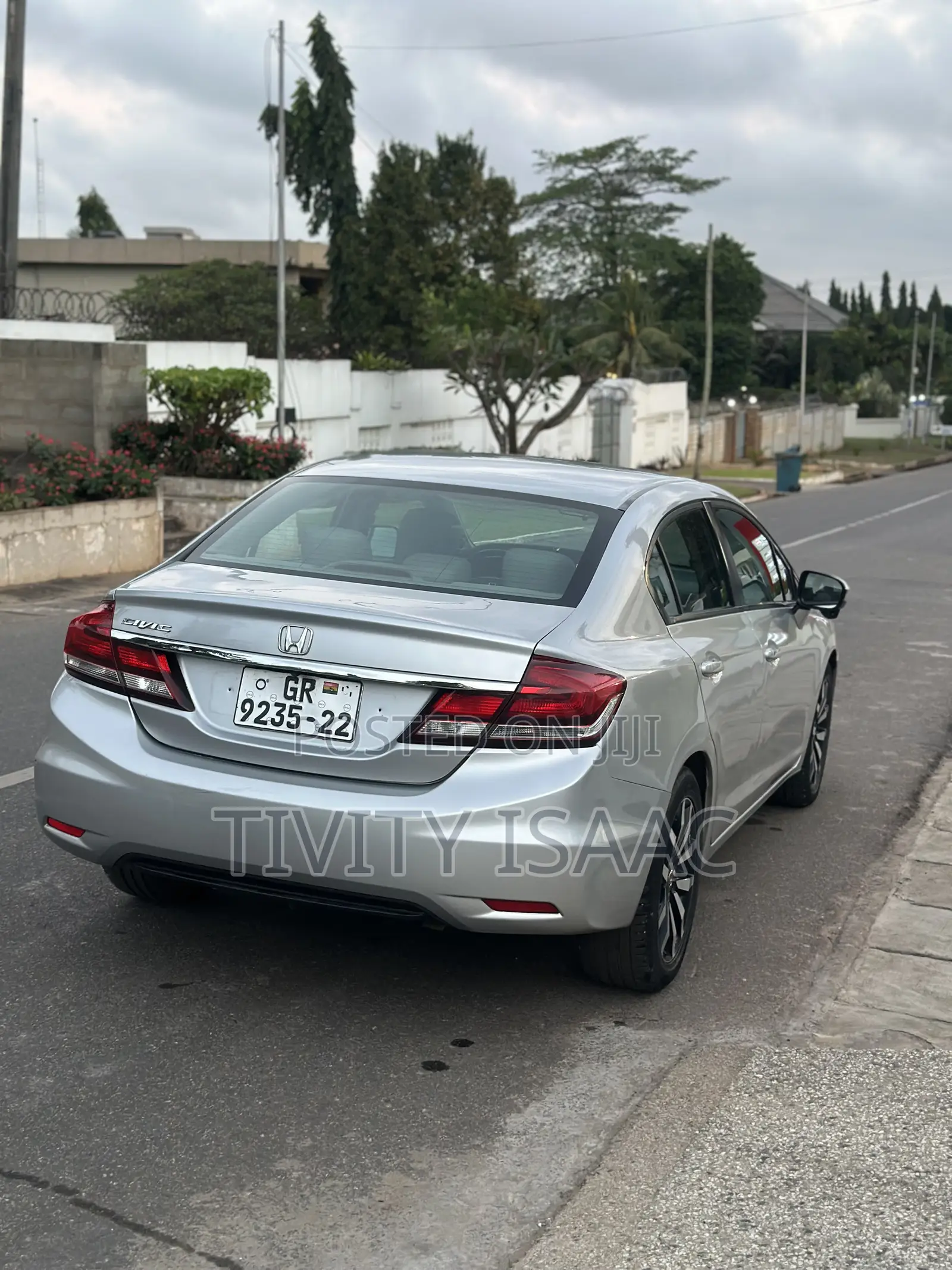 Honda Civic EX-L 4dr Sedan (1.8L 4cyl CVT) 2015 Gray