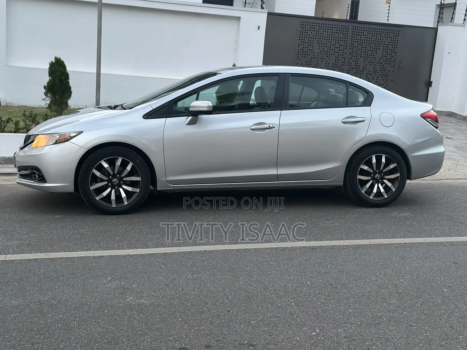 Honda Civic EX-L 4dr Sedan (1.8L 4cyl CVT) 2015 Gray
