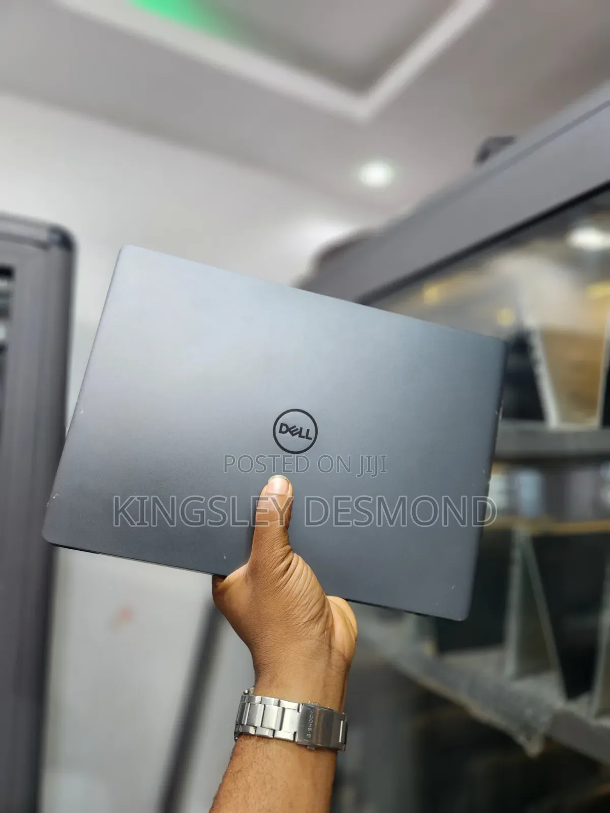 Laptop Dell Vostro 5481 8GB Intel Core i5 SSD 256GB