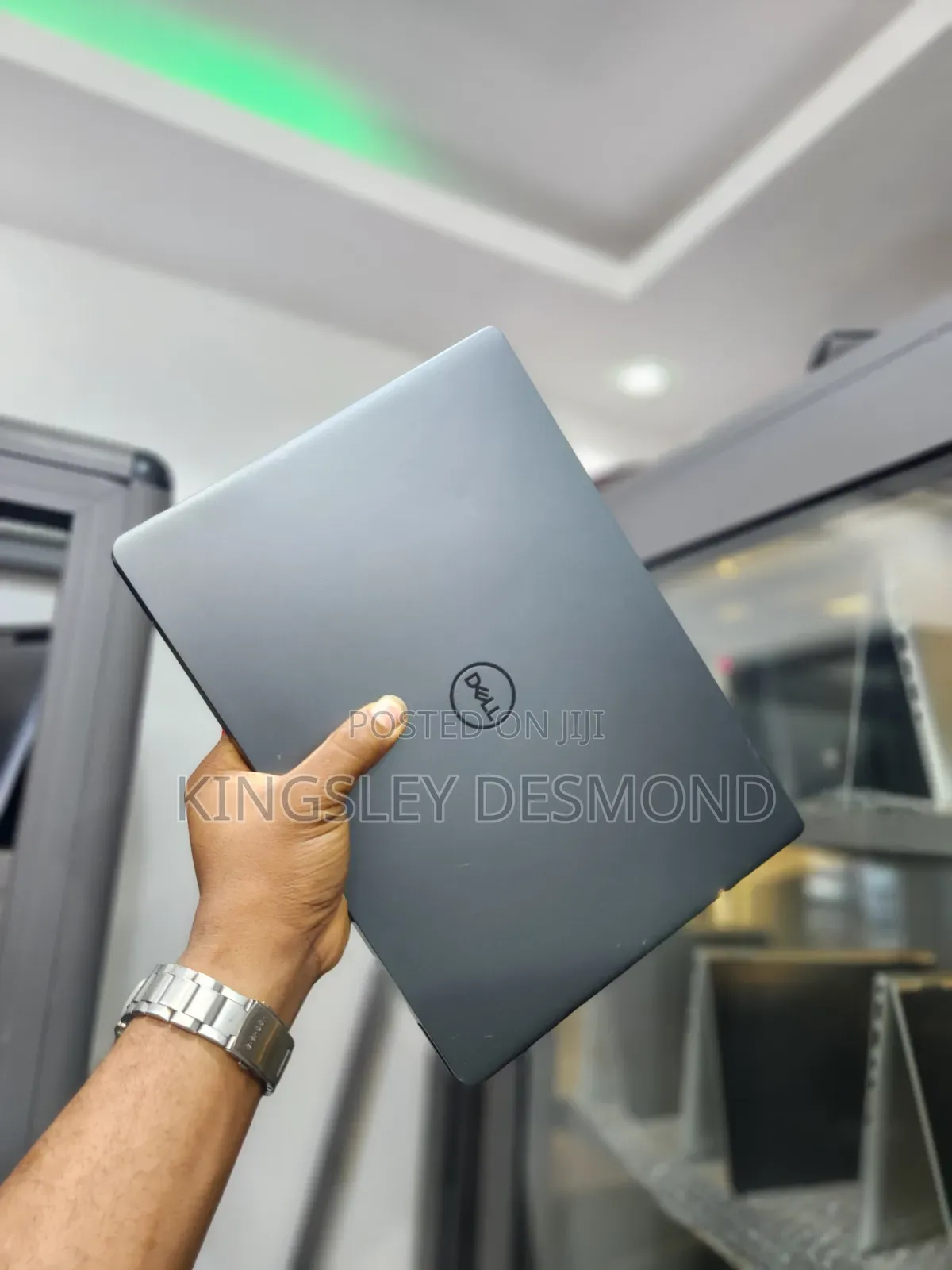 Laptop Dell Vostro 5481 8GB Intel Core i5 SSD 256GB