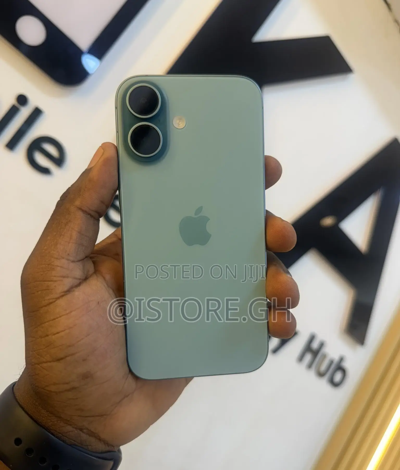 Apple iPhone 16 256 GB Green