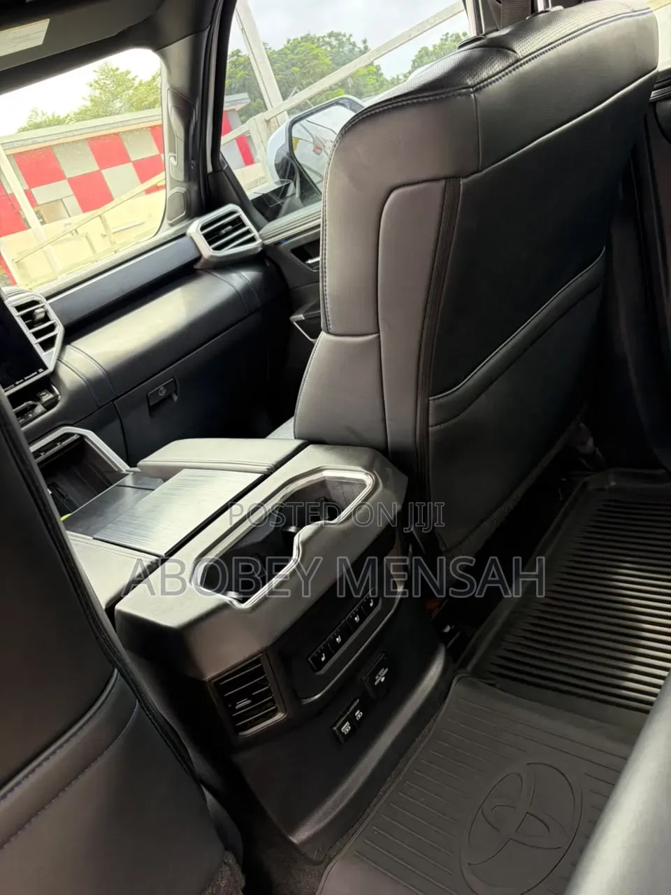 Toyota Tundra Platinum CrewMax 6.5' Bed 2023 White