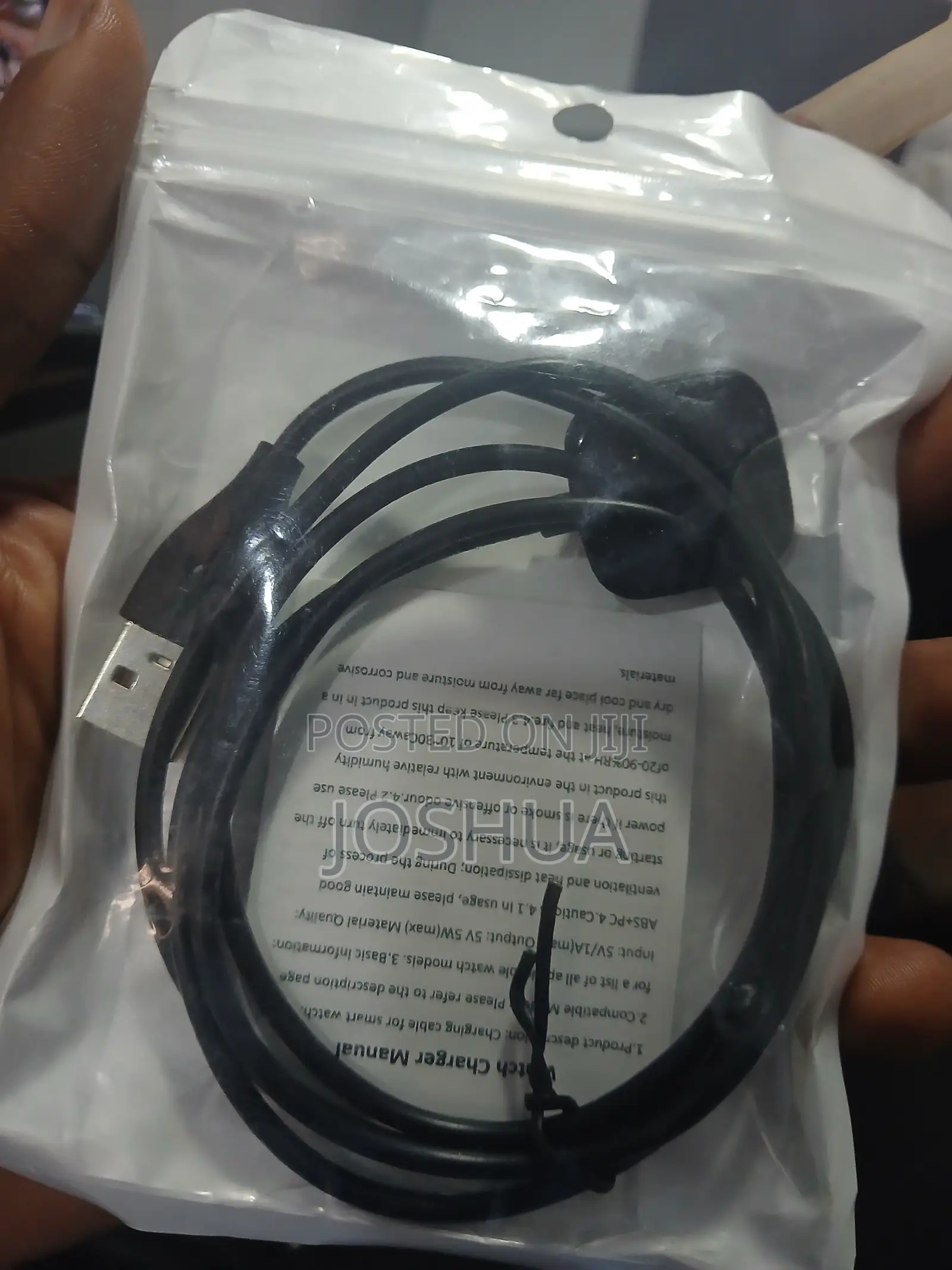 Fitbit Versa 4 Charger