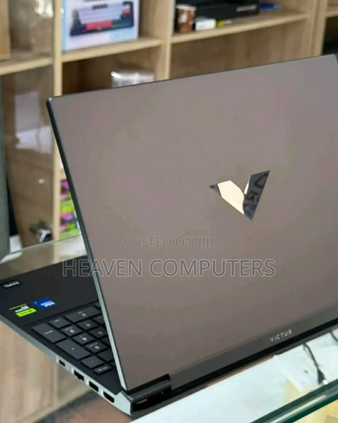 New Laptop HP Victus 15 16GB Intel Core i7 SSD 1T