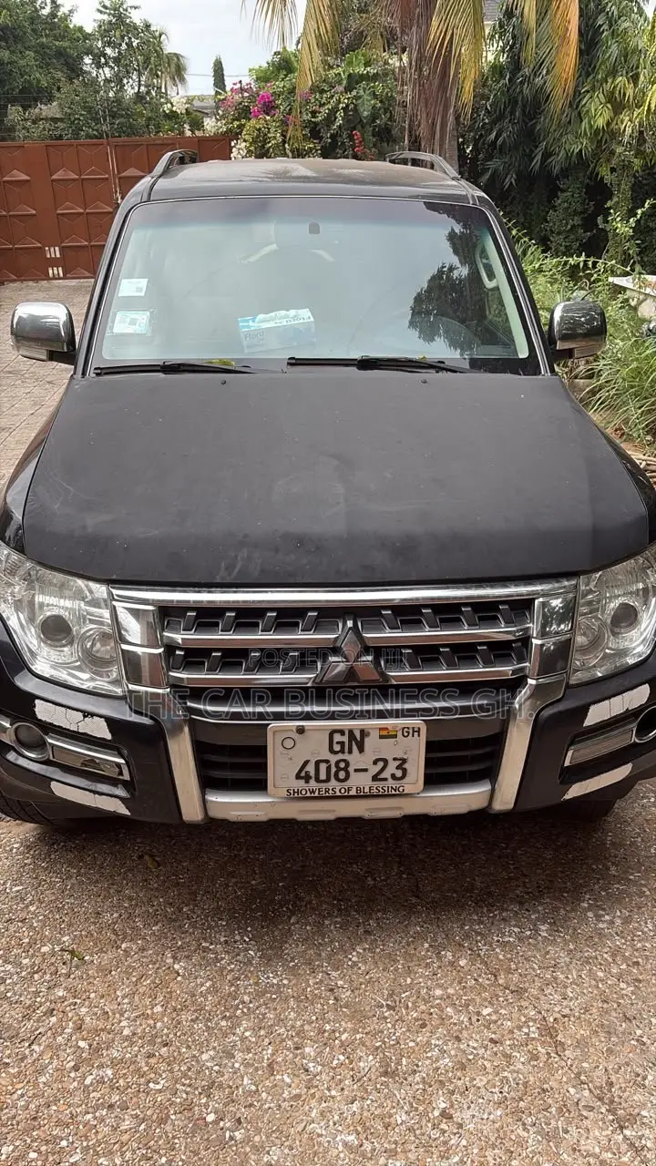 Mitsubishi Pajero V80 3.8 V6 GLS 2017 Black