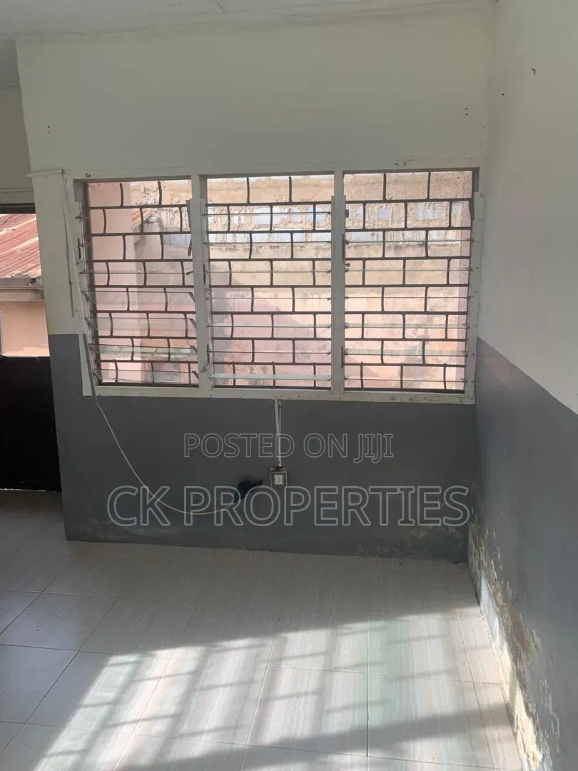 Mini Flat in ECOMOG for rent