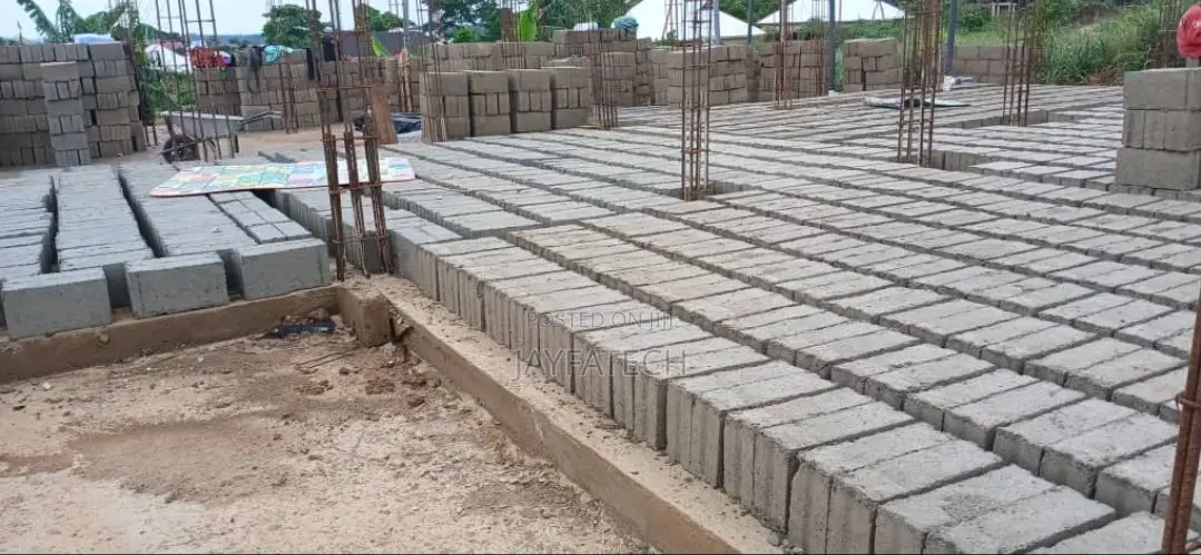 High-Strength 6-Inch 5-Inch Concrete Blocks - On-Site Production