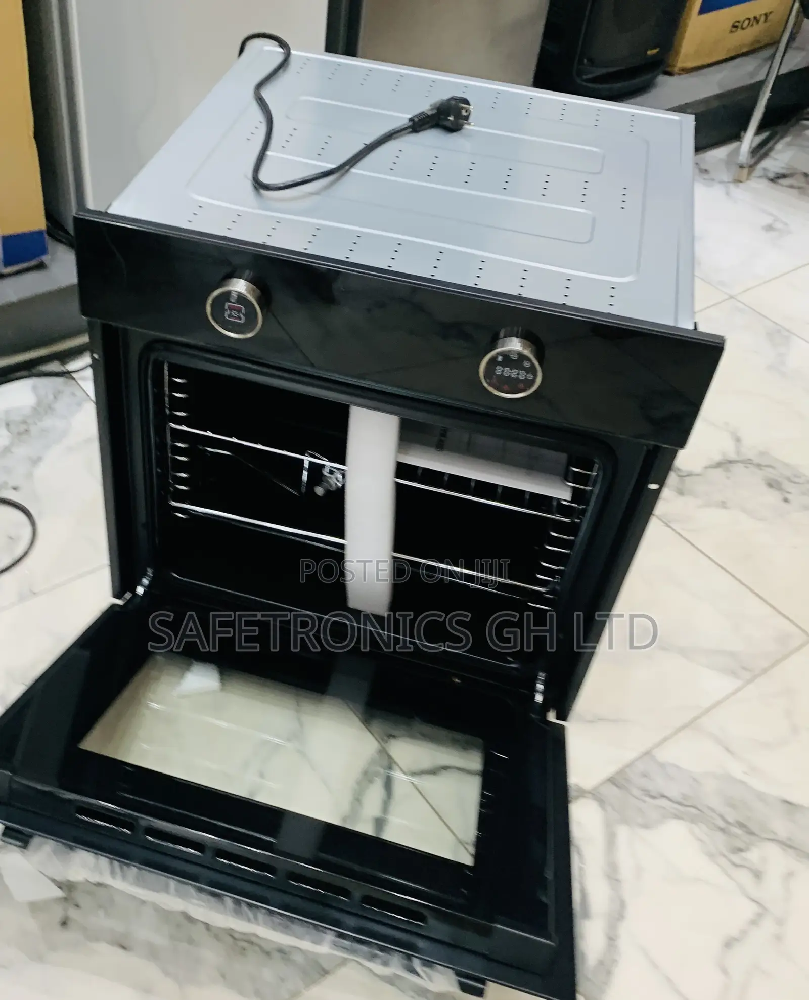 Newly Bulky ^ (Black) Kenwood Oven Inbuilt Electric and Gas