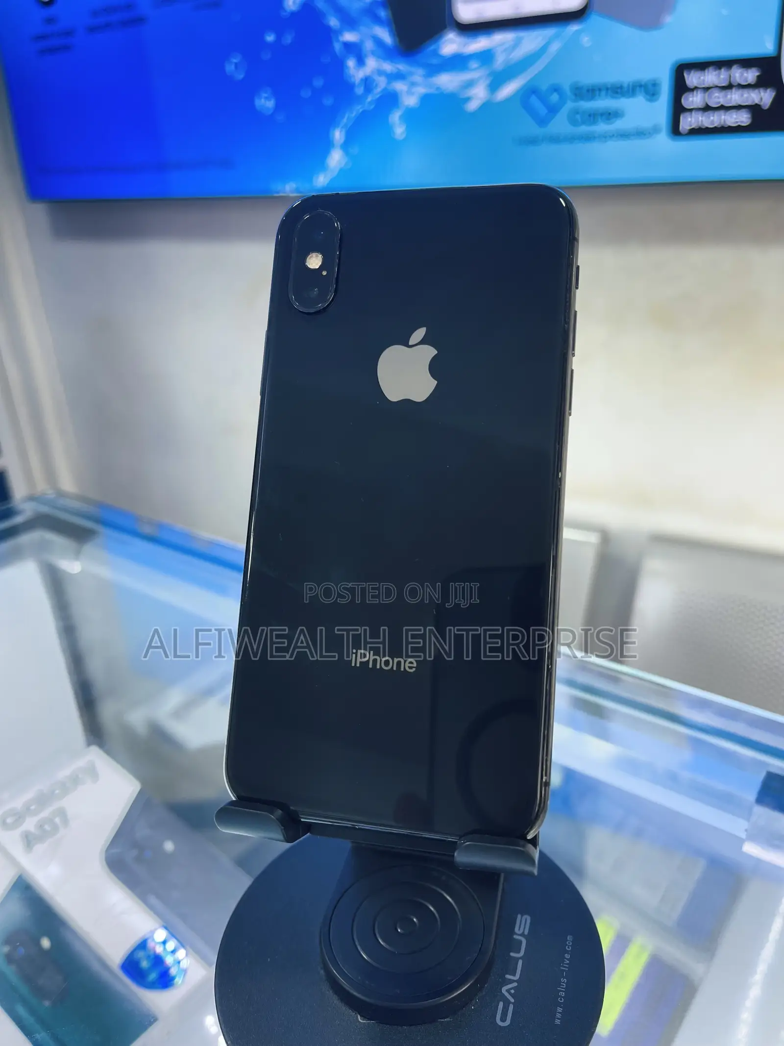 Apple iPhone XS 64 GB Black