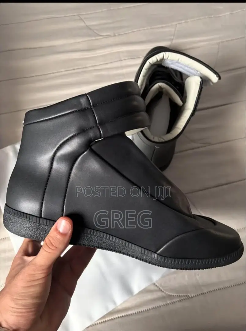 Maison Margiela Future (Black Leather)