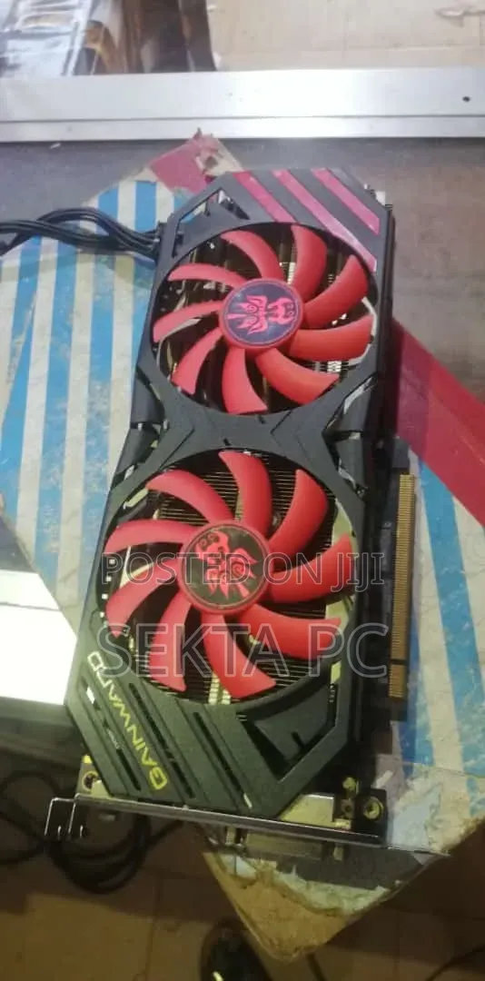 Gainward GeForce GTX 970 Phantom (4GB GDDR5)