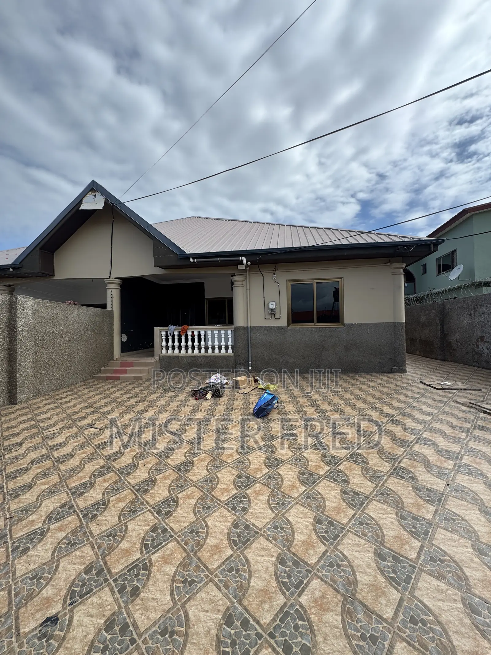 3bdrm House in New Bortianor, Weija for rent
