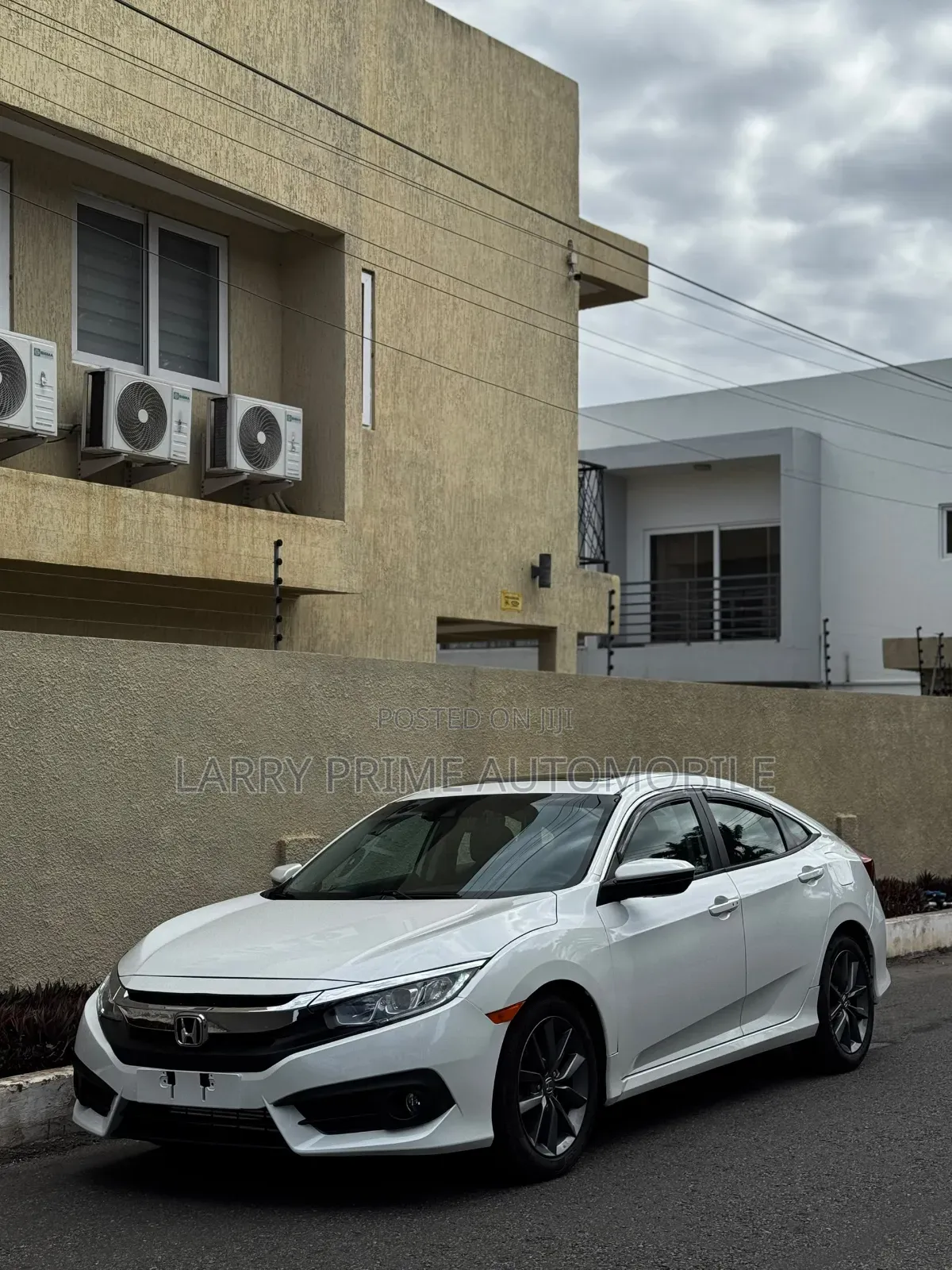 Honda Civic EX Sedan 2019 White