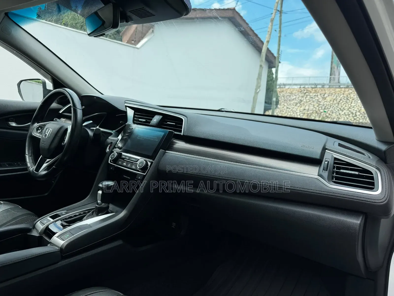 Honda Civic EX Sedan 2019 White