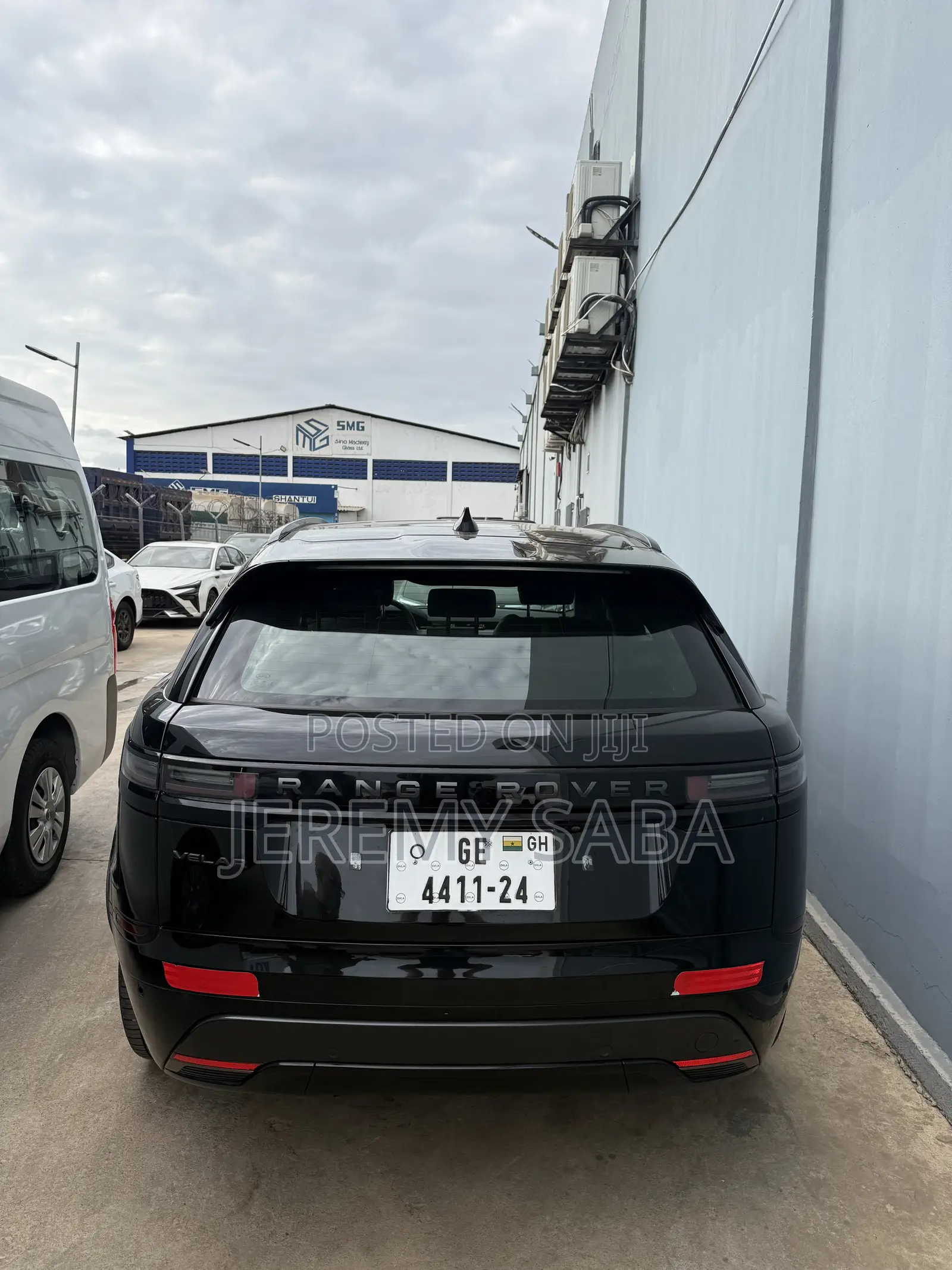 Land Rover Range Rover Velar Dynamic SE 2024 Black